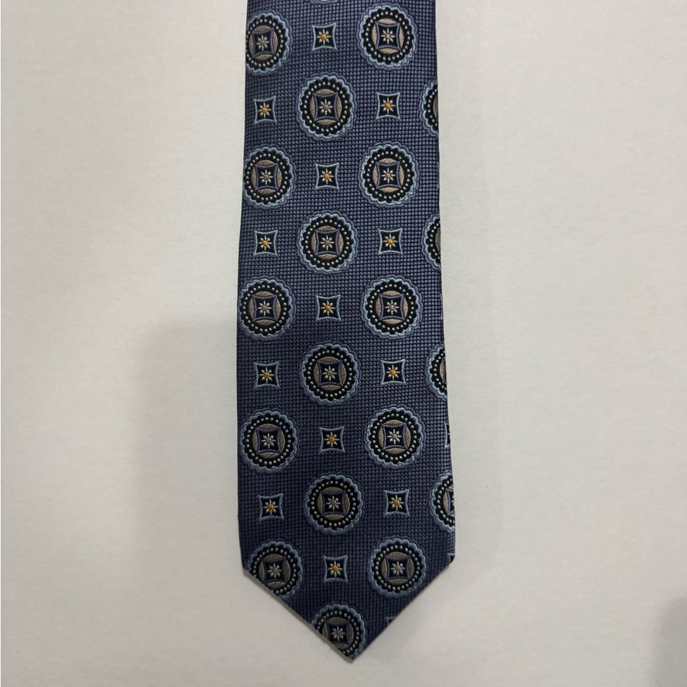 Classic 100%Silk Blue Foulard Geometric Men's Tie Made USA